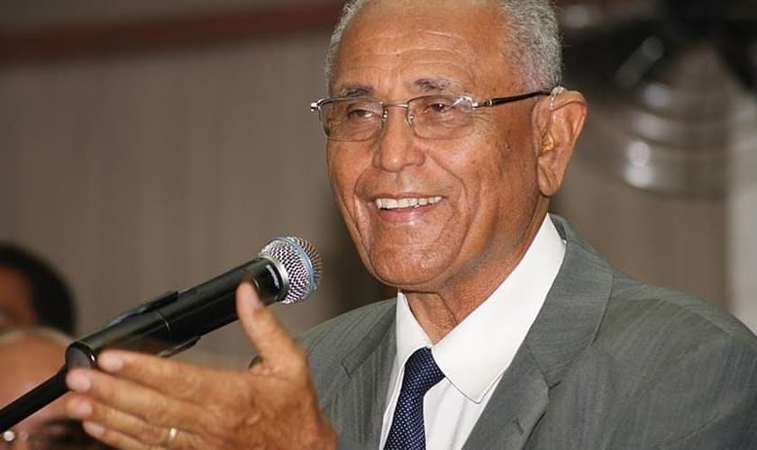 Além de presidir a denominação no Estado, o pastor José Antônio também é líder da Umadene, conferencista internacional e pai do ex-deputado estadual Jota Cavalcante.