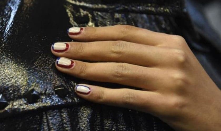 Nail art geométrica