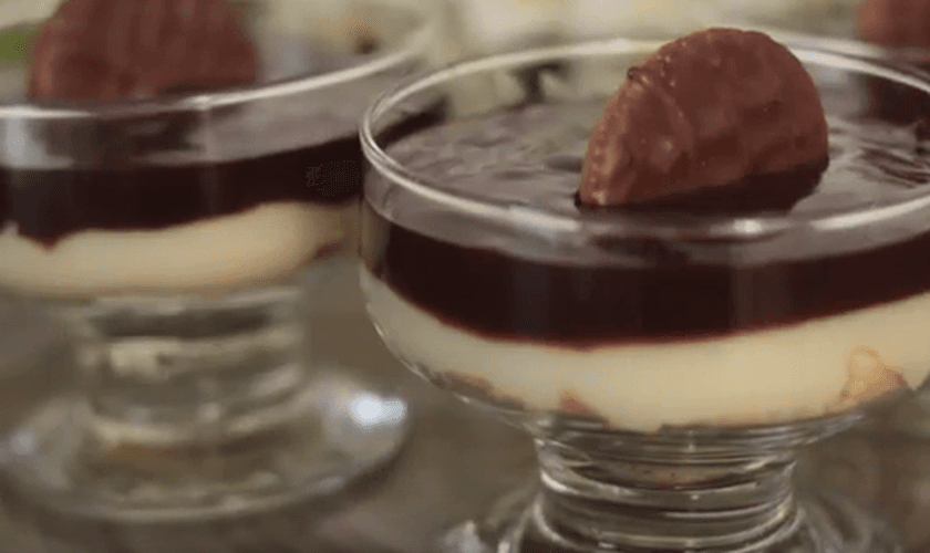 Torta holandesa na taça