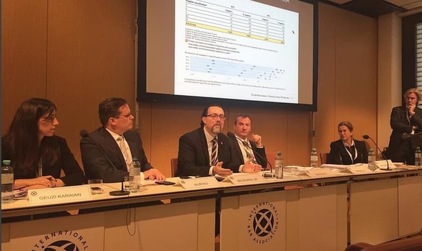 Carlos Alberto Bezerra Jr. tem sido uma voz em favor das vítimas do trabalho escravo em diversas partes do mundo. (Foto: Assessoria de Imprensa)