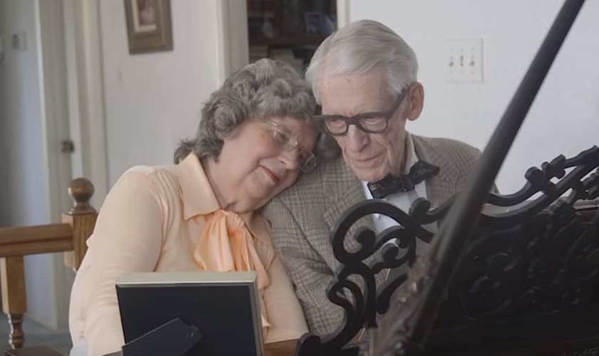 Comemoração de 60 anos de casamento 'Up'