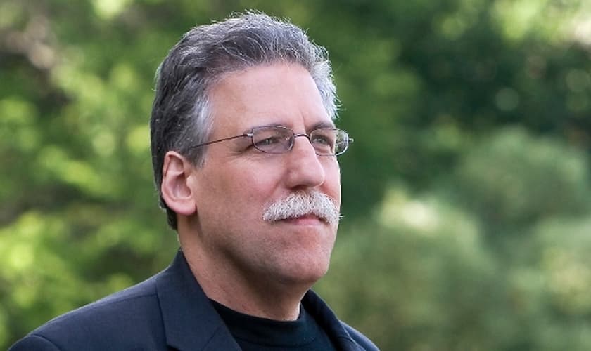 Michael Brown é pastor, escritor e autor do livro "A Teoria Queer Chegou à América".