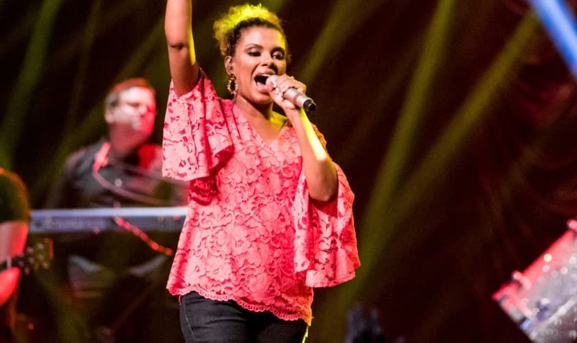 Nívea Soares em Reino de Justiça