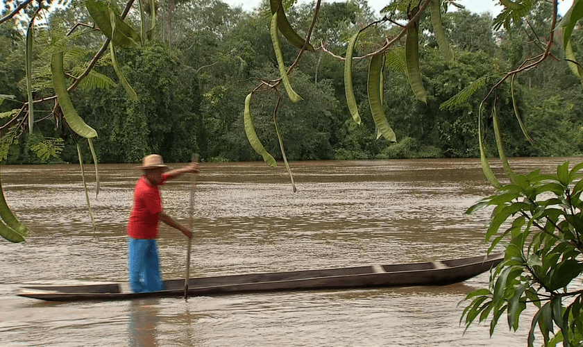 O objetivo do projeto foi o de levar assistência social e espiritual à população em situação de risco da Amazônia. (Foto: Reprodução/ TVCA)
