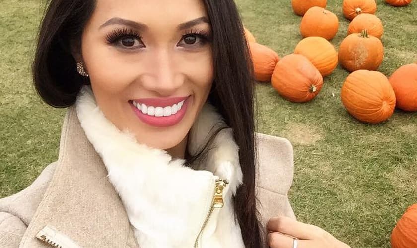 A modelo foi presa em novembro por não devolver a filha de 9 anos ao pai biológico, que tem a guarda da criança. (Foto: Reprodução/Facebook)