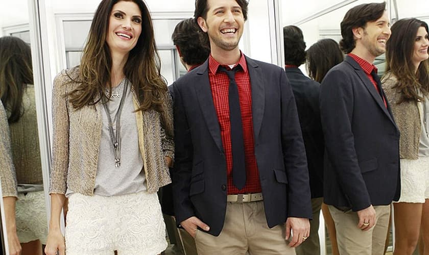 A top model Isabella Fiorentino e o stylist Arlindo Grund deram dicas de moda à Monia da Silva. (Foto: Reprodução/SBT)