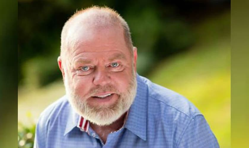 Bill Purvis atualmente é pastor da Igreja 'Cascade Hills' em Columbus, na Georgia (EUA) e tem compartilhado o seu testemunho de livramento no livro "Faça Uma Pausa para Ele" (Foto: Charisma News)