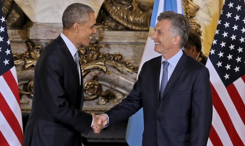 Com Macri ao seu lado, Obama disse também que os EUA querem reconstruir a confiança perdida com a Argentina. (Foto: AFP).