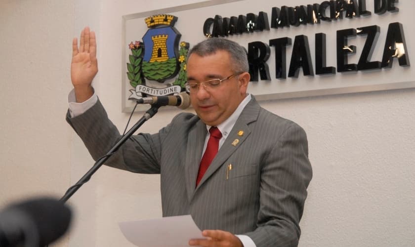 "Não estou ferindo o estado laico de direito", disse o vereador. (Foto: Genilson Lima)