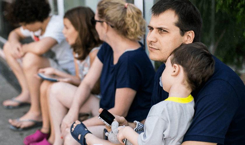 Fila em clínica particular para tomar a vacina da gripe H1N1. (Foto: Bruno Poletti/Folhapress)