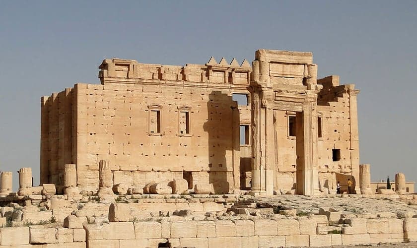 Templo de Baal já parcialmente em ruínas, na cidade de Palmyra / Síria. (Foto: Bernard Gagnon / Wikimedia Commons)