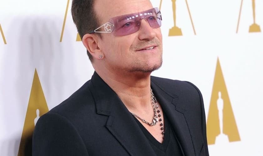 Eles discutiram a poesia das escrituras e, em particular, o livro dos Salmos que Bono descreveu como "brutalmente honesto". (Foto: Reprodução).