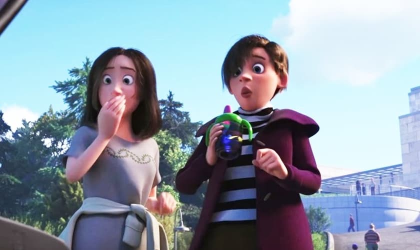 Em uma das cenas de seu primeiro trailer, aparecem duas mulheres cuidando de um bebê em um parque. (Imagem: Youtube)