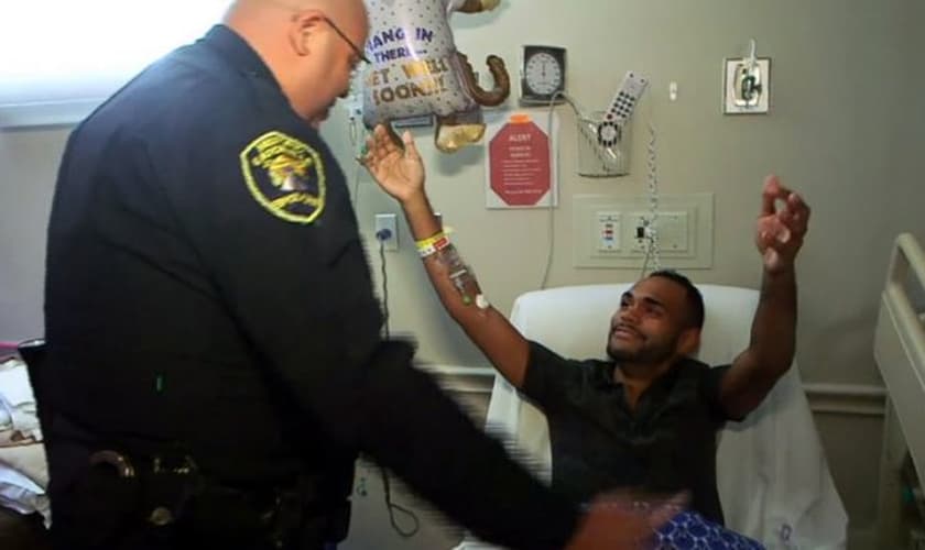 Ángel relatou para seu pai que no momento em que o tiroteio começou, ele pensou que tudo iria acabar. (Foto: Reprodução).