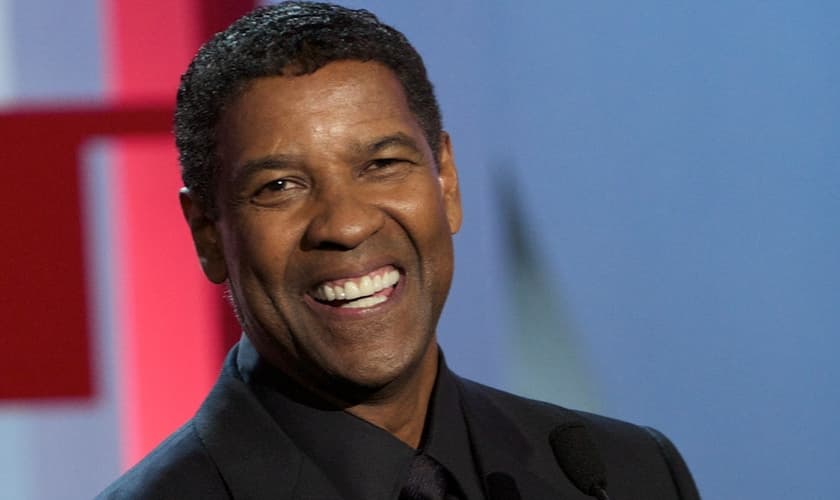Denzel Washington é um ator premiado em Hollywood e tem declarado publicamente a sua fé cristã. (Foto: Film Journeys)