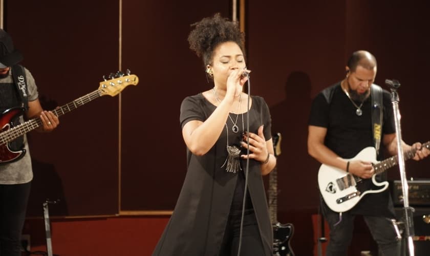 A série “Sarah Live Session” terá ao todo 6 episódios em sua primeira temporada. (Foto: Divulgação).