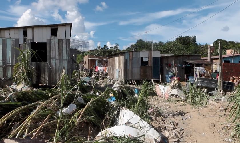 Um dos lugares mais afetados foi a comunidade Francisca Mendes. (Foto: Reprodução).