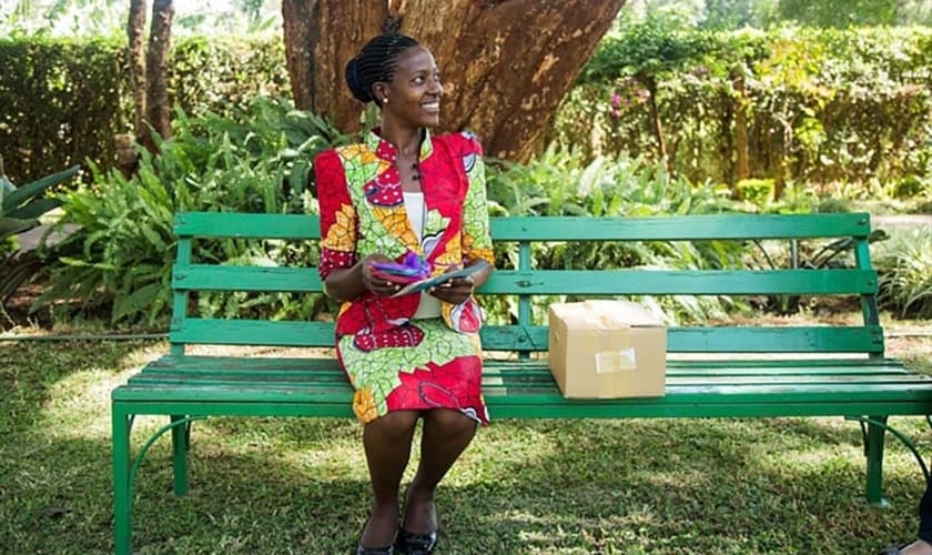 Mary contou sua história para os missionários do Ministério Portas Abertas. (Foto: Portas Abertas).