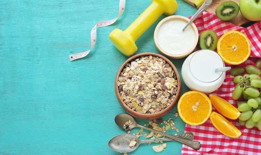 Confira a lista de alimentos que não podem faltar no cardápio de um atleta. (Foto: Shutterstock)