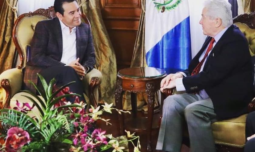 Palau diz que a tragédia ressaltou a importância de sua mensagem. (Foto: Luis Palau Association).