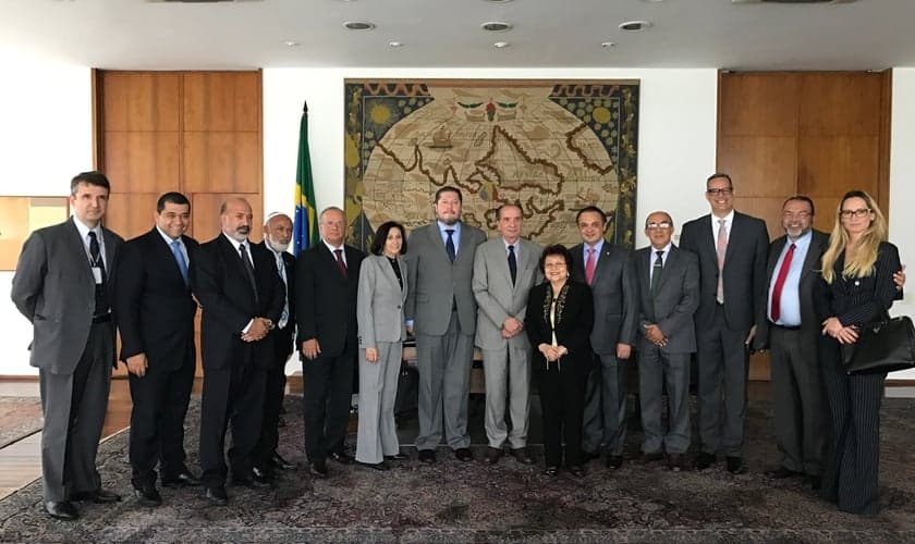 Líderes evangélicos se reuniram com o ministro das relações exteriores, Aloysio Nunes. (Foto: Assessoria de Imprensa)