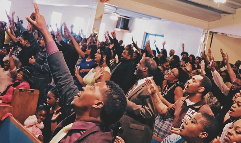 Culto em igreja. (Foto: Greater Zion Church Family)