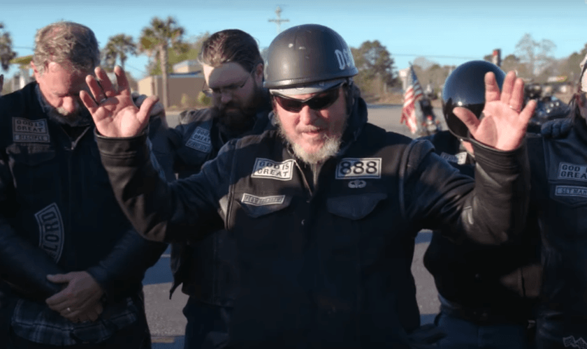 O clube quer ministrar e se conectar com muitas outras gangues de motociclistas. (Foto: Reprodução),
