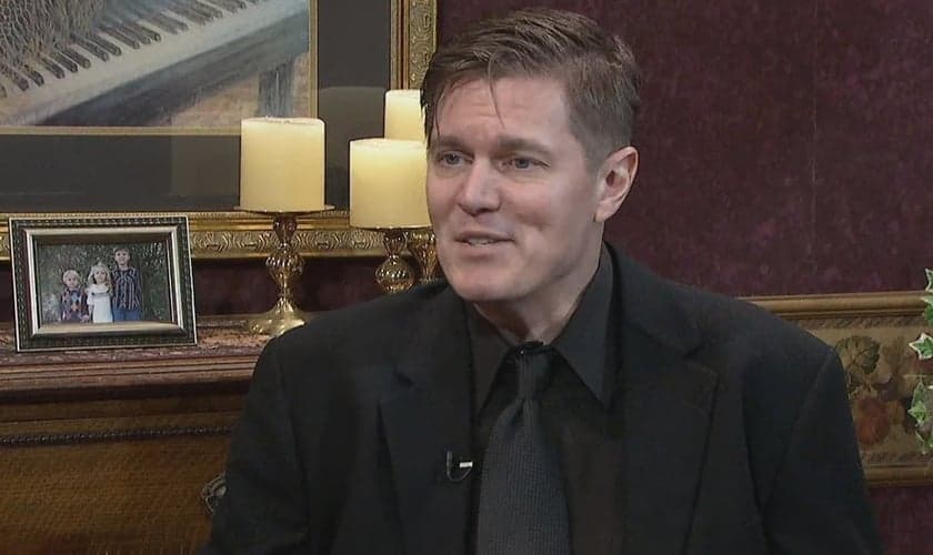 George Carneal. (Imagem: Youtube)