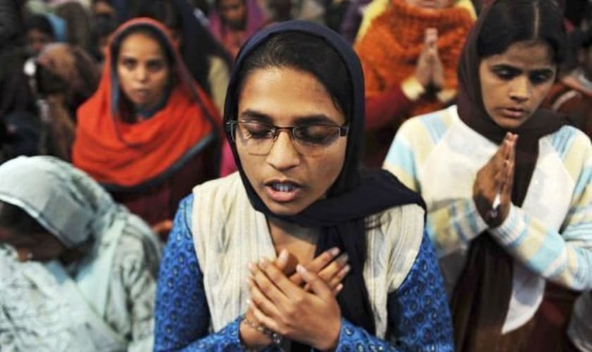 Cristãos na Índia. (Foto: Evangel FM)