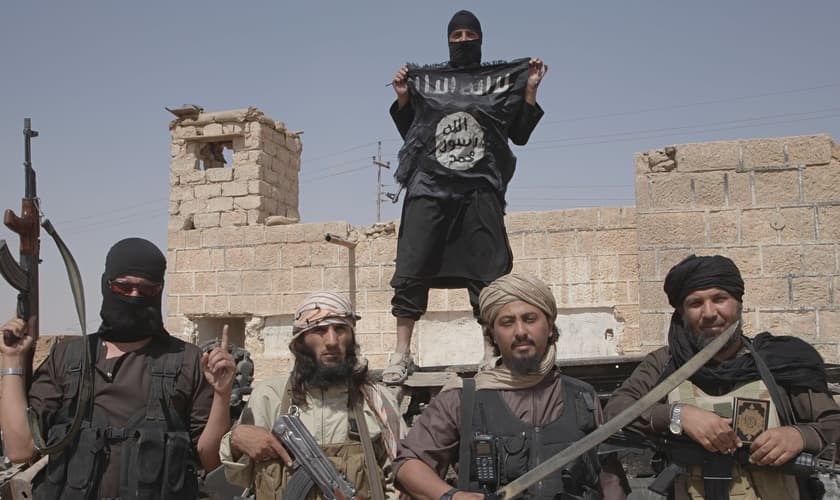 Terroristas do Estado Islâmico. (Foto: Corbis/Medyan Dairieh)