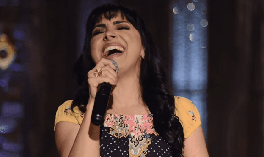 A autoria dessa música é da própria cantora. (Foto: Reprodução).
