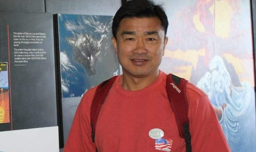 Kim Sang-Duk estava se preparando para viajar e deixar a Coreia do Norte quando recebeu a ordem de prisão. (Foto: Reprodução/Facebook).