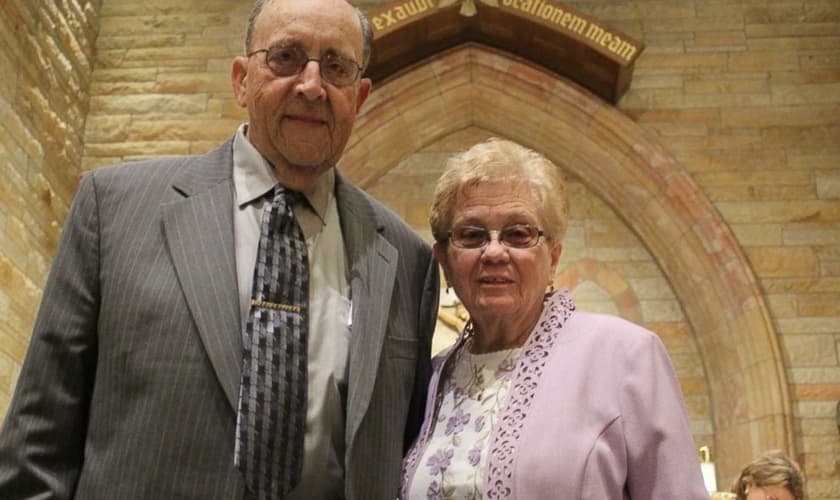 Janith Goedde, 80 anos e seu marido Joe, 84, comemoraram 60 anos de casados. (Foto: Alison Goedde)