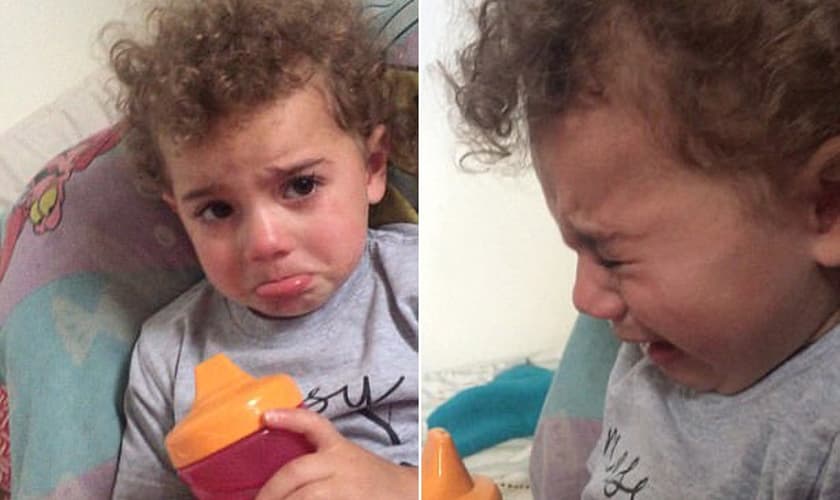 Ella Grace, de 2 anos, chorou quando percebeu o amor de Jesus. (Foto: Reprodução/YouTube)