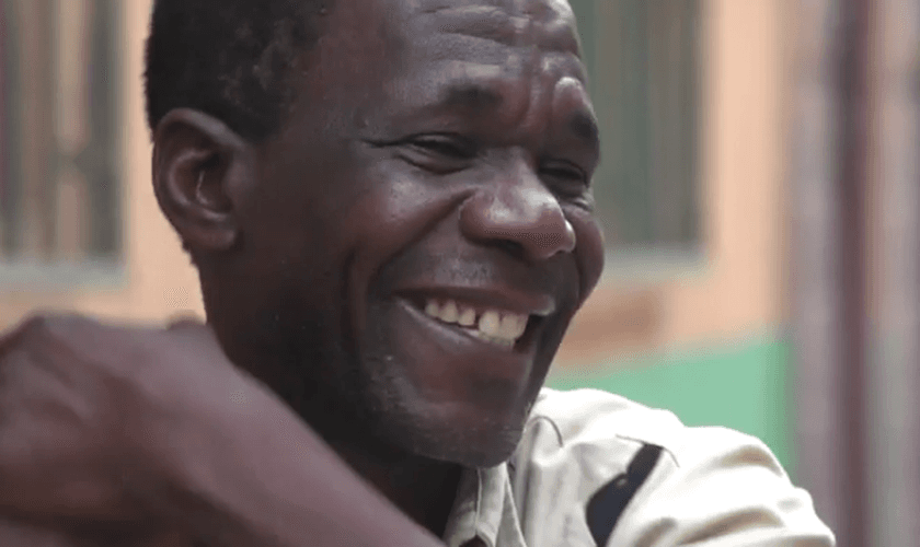 O governo local diz que todas as 103 alunas que foram libertas até agora vão voltar para a escola em setembro. (Foto: Reprodução).