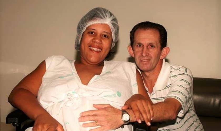 Fabíola finalizou sua faculdade e se tornou professora. Atualmente ela cursa doutorado. (Foto: Arquivo Pessoal).