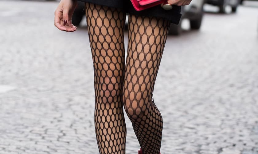 Aprenda a usar as botas vermelhas e tirar o visual da mesmice. (Foto: Agência Fotosite)