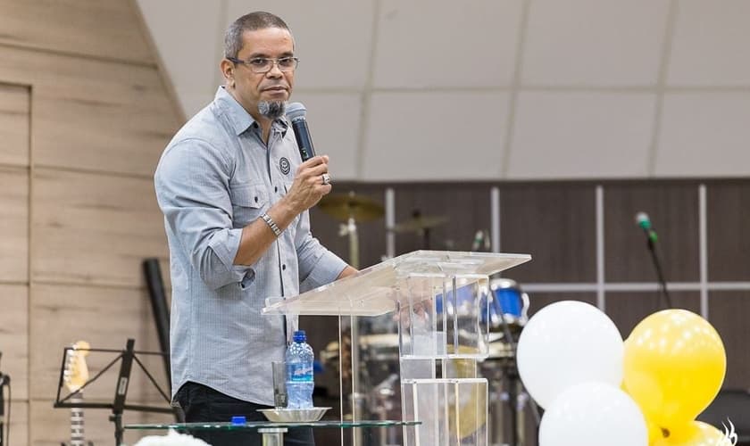 Neil Barreto é pastor da Igreja Batista Betânia, no Rio de Janeiro. (Foto: Facebook/Igreja Batista Betânia)