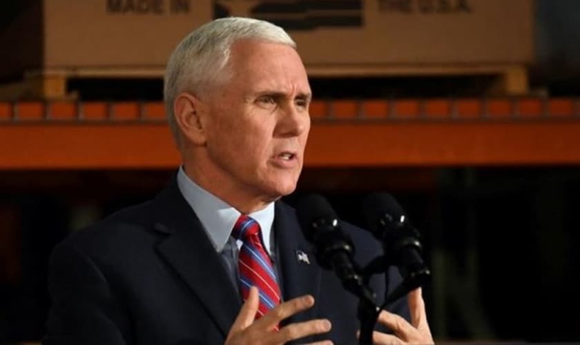 Vice-presidente dos EUA, Mike Pence, foi um dos preletores na conferência anual da organização 'Cristãos Unidos por Israel'. (Foto: Reuters)