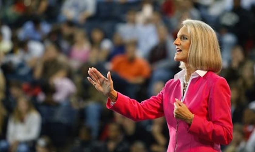 Anne Graham Lotz é evangelista e segue o legado de seu pai, Billy Graham. (Foto: AnGeL Ministries)