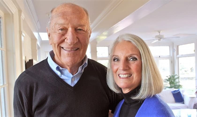 Danny Lotz (esquerda) foi casado com Anne Graham Lotz (direita) e faleceu em agosto de 2015. (Foto: Billy Graham Evangelistic Association)