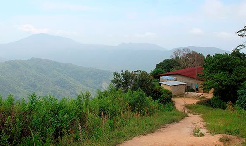 Para não ser vista, Ernestina Montes chega a andar 10 horas a pé no meio da noite. (Foto: Reprodução).