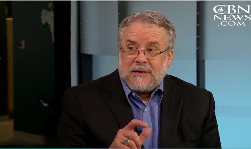 Jay Comiskey é vice-presidente da CBN News e líder de oração na agência de comunicação cristã. (Foto: CBN News)