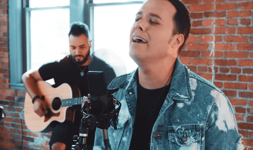 André aposta no hit como o segundo single de seu novo projeto musical. (Foto: Reprodução).