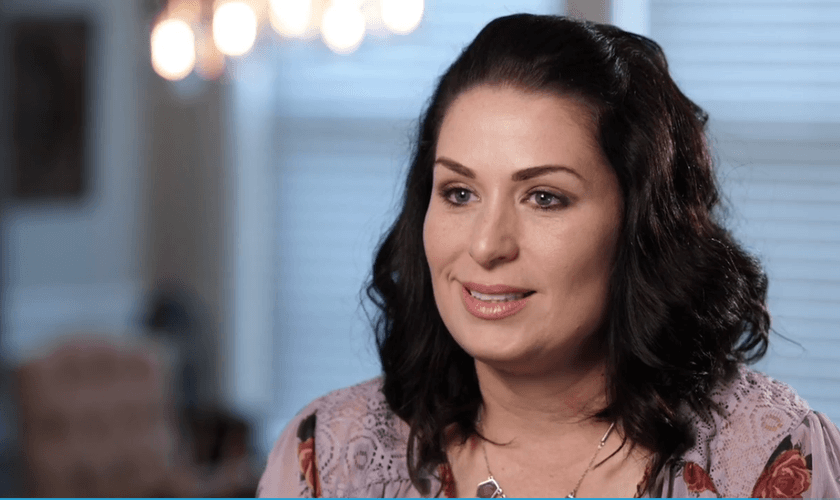 Os pais de Crystal eram viciados em metanfetamina e a moça passou a seguir o mesmo estilo de vida. (Foto: Reprodução).