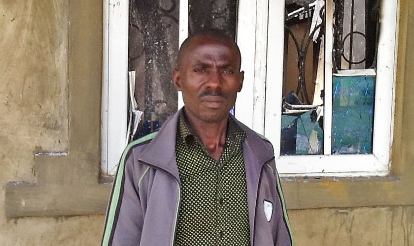 Dauda Samuel Kadiya, líder da Igreja Evangélica Winning All, em Zanwrua. (Foto: Morning Star News).