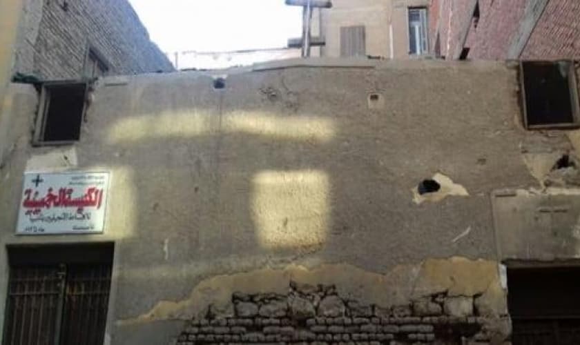 Toda a congregação ficou muito feliz em voltar com a igreja. (Foto: World Watch Monitor).