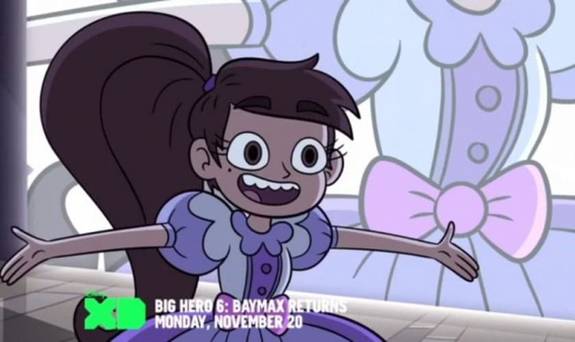 Cena em que o personagem Marco aparece vestido de princesa em desenho da Disney. (Imagem:  YOUTUBE/DISNEY TV ANIMATION NEWS)