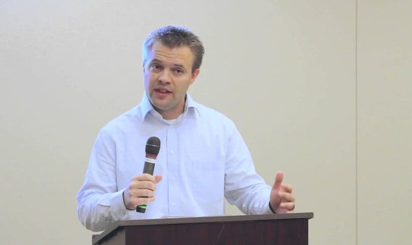 Joshua W. Jipp ensina o Novo Testamento na Trinity Evangelical Divinity School desde 2012. (Foto: Reprodução).