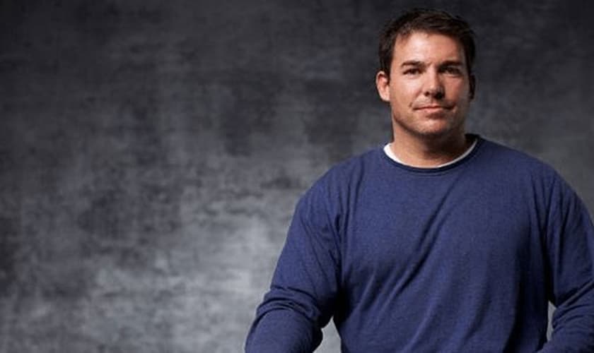 Eric LeMarque teve as pernas amputadas após sobreviver a sete dias perdido numa montanha. (Foto: Reprodução)